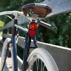 Eclairage Vélo Sans Pile Nova Reelight Sur Tige De Selle -Garde-Boue Vélo Soldes eclairage velo sans pile nova reelight sur tige de selle full 3