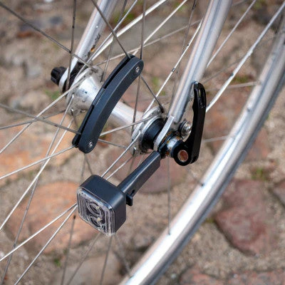 Feux Vélo Sur Moyeu AMS Light + Reelight Avec Condensateur 5 Feux Vélo Sur Moyeu AMS Light + Reelight Avec Condensateur – Image 3