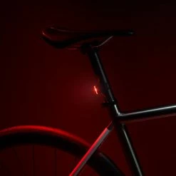 Lampe Vélo LED Arrière Block Bookman 18 Lumens -Garde-Boue Vélo Soldes lampe velo led arriere block bookman 18 lumens full 6