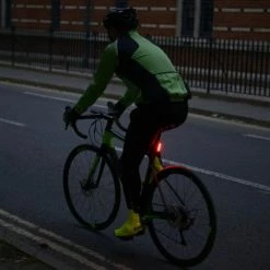 Phare Arrière Vélo Rechargeable USB Slimline Ultratorch Oxford -Garde-Boue Vélo Soldes phare arriere velo rechargeable usb slimline ultratorch oxford full 6